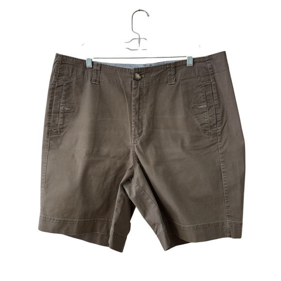 Eddie Bauer Mercer Fit Khaki Shorts Plus Size 18 Tall Green-Brown Outdoor Casual - Picture 1 of 8